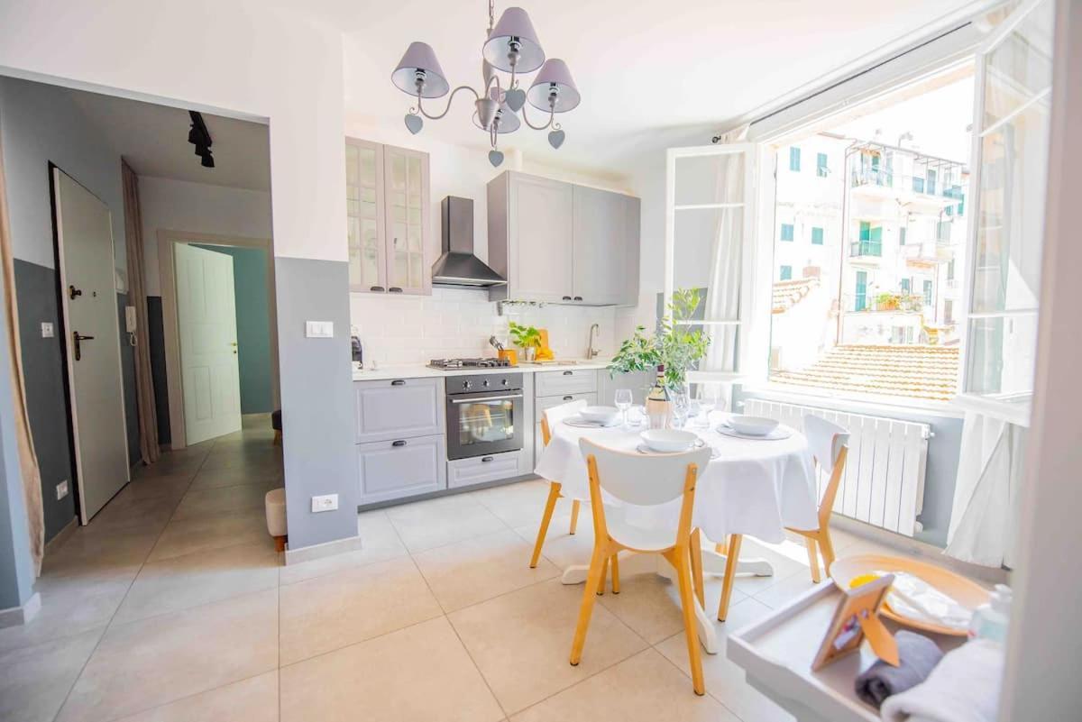 Beach Apartment In The Center سانريمو المظهر الخارجي الصورة